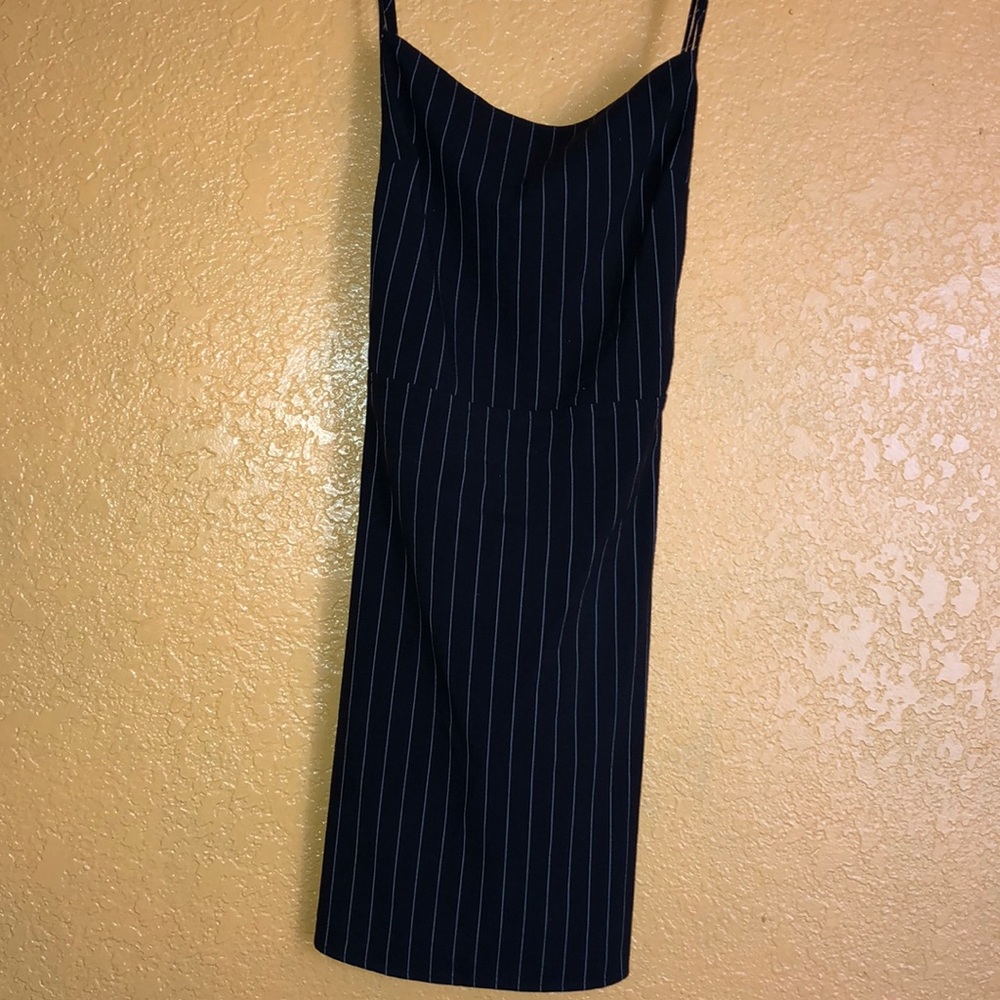 Black backless mini strip dress